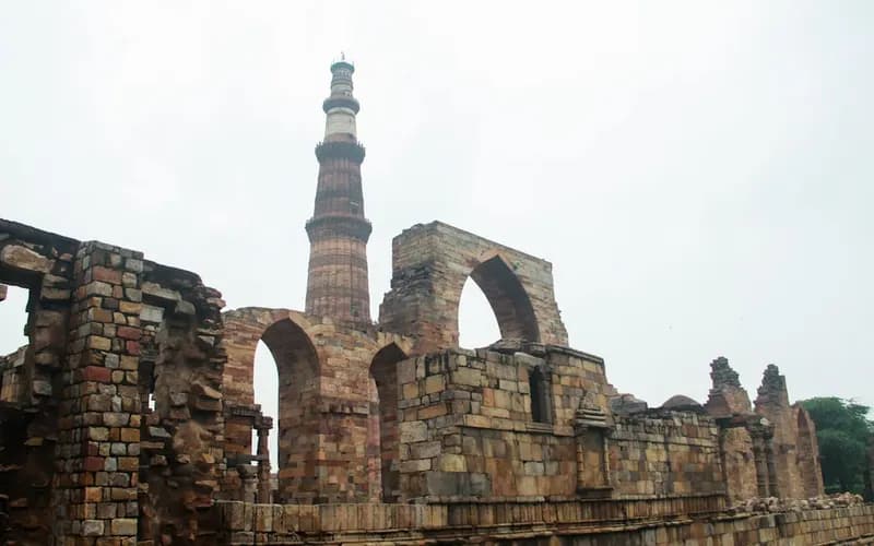 Detailed view of Islamic architectural patterns showing Indo-Islamic design influence